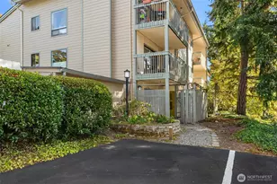 350 Grow Ave NW, Bainbridge Island, WA 98110 - Photo 30
