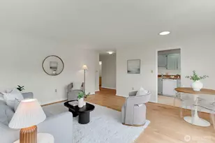 1800 Taylor Ave N, Seattle, WA 98109 - Photo 4