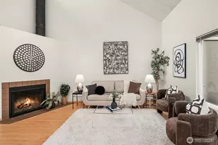 19853 25th Ave NE, Shoreline, WA 98155 - Photo 6