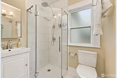 6043 37th Avenue NE, Seattle, WA 98115 - Photo 24
