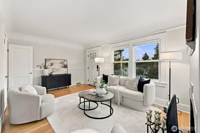 6043 37th Avenue NE, Seattle, WA 98115 - Photo 4