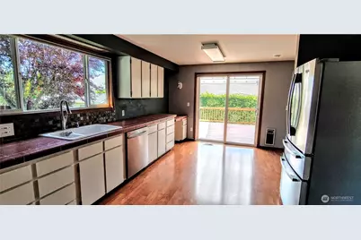 341 Mackenzie Drive, Camano Island, WA 98282 - Photo 4