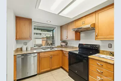 14441 124th Avenue NE #A7, Kirkland, WA 98034 - Photo 8