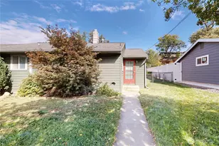 601 SE 6th St, College Place, WA 99324 - Photo 2