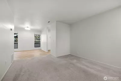 10819 NE 37th Place #221, Bellevue, WA 98004 - Photo 12