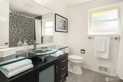 7720 36th Avenue SW, Seattle, WA 98126 - Photo 10