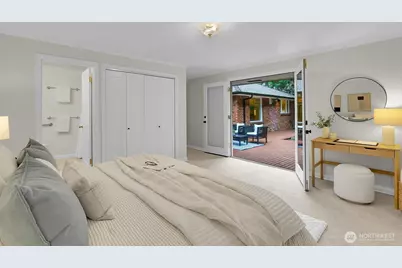 10527 23rd Avenue NE, Seattle, WA 98125 - Photo 12