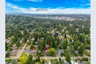 10527 23rd Avenue NE, Seattle, WA 98125 - Photo 32