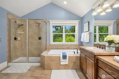 2534 NW Stoney Creek Drive, Issaquah, WA 98027 - Photo 22
