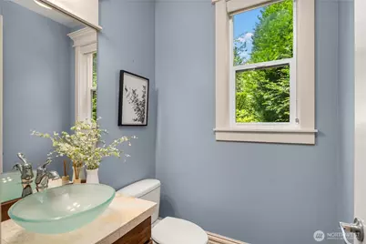 2534 NW Stoney Creek Drive, Issaquah, WA 98027 - Photo 18
