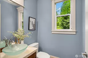 2534 NW Stoney Creek Dr, Issaquah, WA 98027 - Photo 18