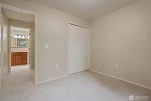 14620 NE 35th St, Bellevue, WA 98007 - Photo 16