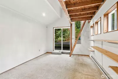 9555 College Way N, Seattle, WA 98103 - Photo 22