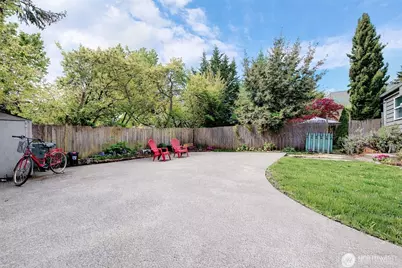 2517 2519 E Pike St, Seattle, WA 98122 - Photo 12