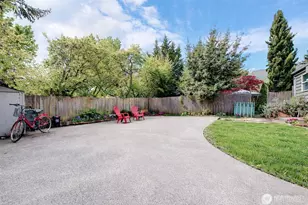 2517 2519 E Pike St, Seattle, WA 98122 - Photo 12