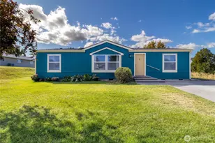 1015 W Whitman Dr, Walla Walla, WA 99362 - Photo 1