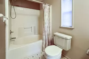 1015 W Whitman Dr, Walla Walla, WA 99362 - Photo 10