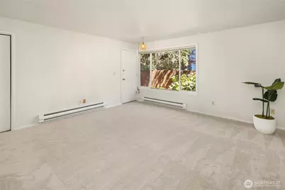 6055 35th Avenue SW #107, Seattle, WA 98126 - Photo 4