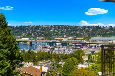 3650 26th Place W #402A, Seattle, WA 98199 - Photo 2