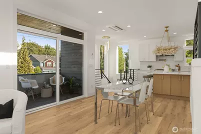 9251 Palatine Avenue N, Seattle, WA 98103 - Photo 14