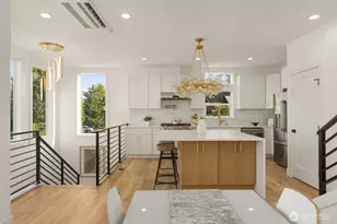 9251 Palatine Ave N, Seattle, WA 98103 - Photo 8