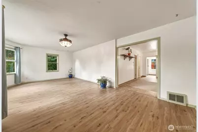 353 S 4th Avenue, Walla Walla, WA 99362 - Photo 6