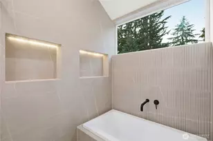 7533 31st Ave NE, Seattle, WA 98115 - Photo 16