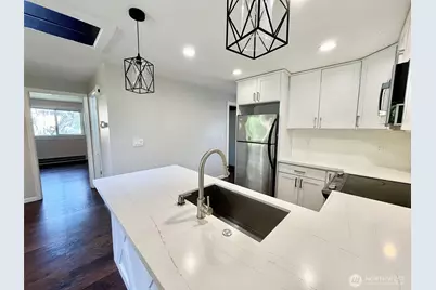 14213 Admiralty Way, Lynnwood, WA 98087 - Photo 26