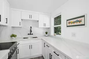 11448 69th Pl S, Seattle, WA 98178 - Photo 10