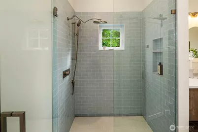 2609 E Beaver Lake Drive SE, Sammamish, WA 98075 - Photo 30