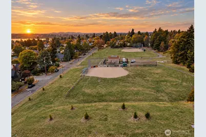 8057 12th Avenue NE, Seattle, WA 98115 - Photo 28