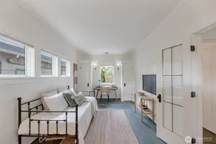 8057 12th Ave NE, Seattle, WA 98115 - Photo 12