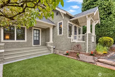 8057 12th Avenue NE, Seattle, WA 98115 - Photo 2
