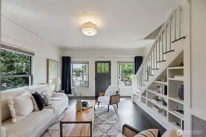 8057 12th Avenue NE, Seattle, WA 98115 - Photo 4