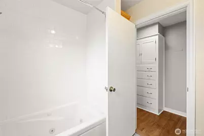 421 N Yakima Avenue #4, Tacoma, WA 98403 - Photo 14
