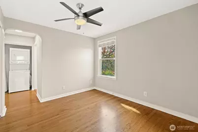 421 N Yakima Avenue #4, Tacoma, WA 98403 - Photo 10