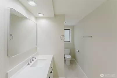 10050 13th Avenue NW, Seattle, WA 98177 - Photo 28