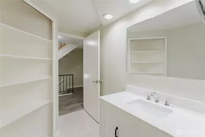 10050 13th Avenue NW, Seattle, WA 98177 - Photo 30