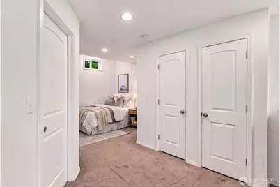 7741 1st Avenue NE, Seattle, WA 98115 - Photo 28