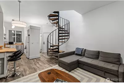 312 1st Avenue S #3, Seattle, WA 98104 - Photo 2