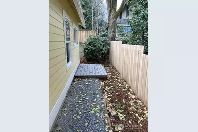618 E Myrtle Street, Bellingham, WA 98225 - Photo 22