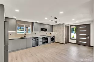 16006 SE 10th St, Bellevue, WA 98008 - Photo 34