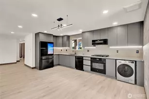 16006 SE 10th St, Bellevue, WA 98008 - Photo 36