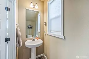 502 NE L St, Quincy, WA 98848 - Photo 16