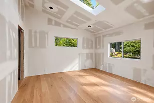20110 NE 160th St, Woodinville, WA 98077 - Photo 16