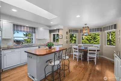 4304 Whidbey Court, Anacortes, WA 98221 - Photo 18