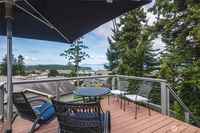 4304 Whidbey Court, Anacortes, WA 98221 - Photo 8