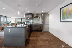 737 Olive Way, Seattle, WA 98101 - Photo 24