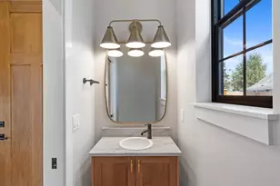 2815 25th St, Everett, WA 98201 - Photo 12