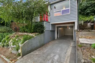 2157 Dexter Ave N, Seattle, WA 98109 - Photo 2